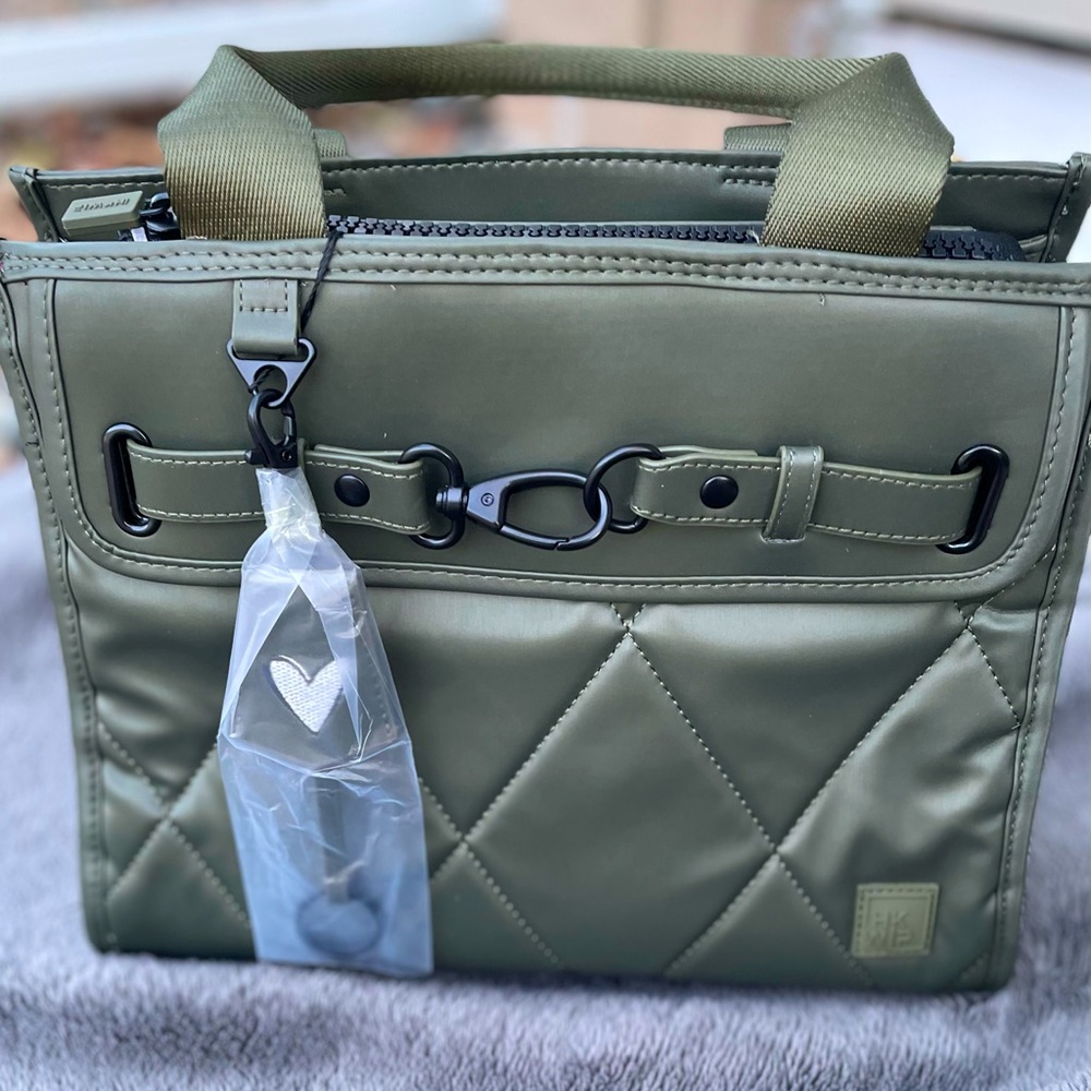 IHKWIP Superstar Satchel